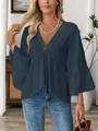 Elegante Baumwollbluse mit V-Ausschnitt und weiten Rüschenärmeln in dunklem Blaugrün - Marineblau