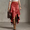 Jupe vintage en daim à ourlet irrégulier de style western avec détails de glands décoratifs - S / Bas / Rouge