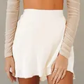 Eleganter cremefarbener Mini-Wickelrock aus Satin mit hoher Taille für Ballett und Sommer - S / Unterteile / Weiß