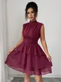 Elegante bordeauxrode mouwloze mini-jurk met hoge hals en gelaagde rok voor dames mode - S / Donkerrood