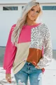 Nahaufnahme des farblich abgestimmten Damen-Strickoberteils mit Leopardenmuster-Print - S / Oberteile / Fuchsia