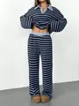 Set due pezzi in maglia a righe blu navy con top a maniche lunghe e pantaloni a gamba larga. - Blu scuro