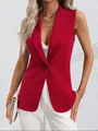 Elegant women's sleeveless red blazer jacket featuring a single button closure for workwear - S / Tops / Red