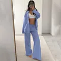 Set completo casual a righe blu e bianche da donna in un selfie a specchio intero - Taglia S / Top E Pantaloni / Blu