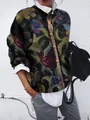 Vista dettagliata del cardigan da donna con stampa floreale vintage e bottoni - Taglia S / Top (9434) / Stampa Floreale Retro Verde Scuro (Foto 16)