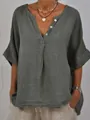 Camisa holgada de algodón y lino verde oliva oscuro con cuello en V y botones detallados - S / Tops / Gris