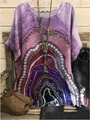 Detail view of women's loose round neck t-shirt with artistic purple geode pattern print - S / Tops / Purple and Wine Red Gradient Texture Print (图23)