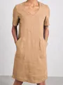 Vista detallada de un vestido casual suelto de algodón y lino para mujer con cuello en V - S / Top Y Pantalón / Caqui