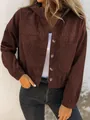 Vista detallada de una chaqueta de pana marrón con capucha y bolsillos para mujer - S / Tops / Castaño