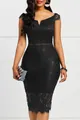 Elegante abito in pizzo nero con spalle scoperte e scollo a V per serate sofisticate - Taglia S / Nero