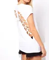 T-shirt bianca da donna con un design unico con ali d'angelo tagliate al laser - Taglia S / Top / Bianco