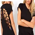 T-shirt nera girocollo da donna con ali d'angelo traforate tagliate al laser sul retro - Taglia M / Top / Nero