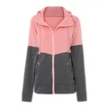 Vista detallada de chaqueta con capucha bicolor para mujer con un diseño único de doble cremallera - S / Tops / Rosa