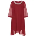 Elegante Detailansicht eines roten Chiffonkleides mit Pailletten-Rundhalsausschnitt - S / Oberteil Und Unterteil / Rot