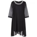 Nahaufnahme des eleganten silbernen Pailletten-Ausschnitts an diesem schwarzen Chiffonkleid. - S / Oberteil Und Unterteil / Schwarz