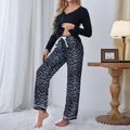 Comfortable women's 2-piece leopard print pajama set with long sleeve top and pants - M / Top And Bottom / Silver (Leopard Print)