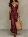 Elegante abito sottoveste in raso bordeaux con scollo a V e spalline sottili per donna - 3XL / Vestiti / Borgogna