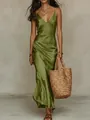 Elegante abito sottoveste lungo in raso verde oliva con scollo a V profondo donna - 3XL / Vestiti / Verde scuro