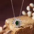 Exquisite S925 silver daisy necklace featuring an oval green gemstone pendant detail - Necklace / Diopside