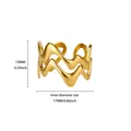 Minimalist 18K gold plated wavy stainless steel ring showing product size and dimensions - Irregular Wavy Line Style (G128149)