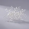 Elegante peine de novia plateado con perlas artificiales y brillantes diamantes de imitación - Estilo de Peine de Pelo Versátil para Fiestas (HS-J6162)