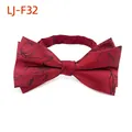 Nœud papillon bordeaux pour hommes avec motif floral noir pour mariage et banquet. - Rouge Foncé Noir Floral Jacquard (LJ-F32)