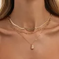 Mehrlagige Goldkette mit Schlangenkette und Tropfenanhänger für eleganten Alltagsschmuck - Dreilagige Wassertropfen-Schlangenkette (07399) / Gold
