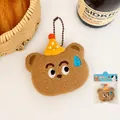 Süßer brauner Plüschbär-Schlüsselanhänger mit Partyhut und Schweißtropfen-Detail - Schwitztender Bär Plüsch Anhänger