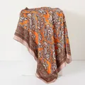 Elegant 90x90cm vintage paisley print satin square scarf for women in vibrant orange color - 90x90cm / Orange