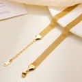 Elegantes Armband aus 18 Karat vergoldetem Edelstahl mit einer verstellbaren Kette - Geflochtener Kettenstil / Gold