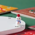 Handgemaakte glazen sneeuwpop figuur voor een feestelijke Kerstmis decoratie nu - Sneeuwpop met rode hoed