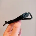 Fermaglio a banana nero lucido minimalista per coda di cavallo leggera dallo stile francese - Fermaglio a Torsione Francese (16) / Nero puro