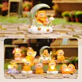 Set di statuette Cat Diary Blind Box con 8 stili regolari e 1 versione nascosta speciale - Uno a Caso / Gatti Sotto la Luce delle Stelle (508)