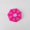 Pilulier hebdomadaire heptagonal portable avec 7 compartiments en couleur rouge rose vif - Version Espagnole / Rose rouge