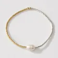 Handmade gold and silver beaded bracelet with central baroque pearl detail. - Gold and Silver Style with Pearl (MI-B24110401A) / Gold and Silver with Pearl