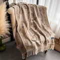 Retro-Schal im Ethno-Stil mit Paisleymuster und Quastensaum, eleganter Kaschmir-Look. - 200x68cm / Paisley-Jacquard Beige Kaffee