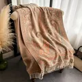 Dicker Schal im Ethno-Stil mit Vintage-Paisley-Muster in Beige und Orange - 200x68cm / Paisley-Orange Grün