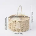 Cesta de flores de ratán tejida a mano con elegante asa de perlas y lazo crema - Cesta tejida con asa de perlas (Grande, 20 cm)