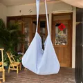 Lässige blaue Gingham-Einkaufstasche aus Segeltuch mit Stickerei für den Alltag - Blaues Gitter mit bunten Punkten