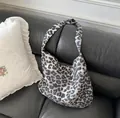 Modische Canvas-Umhängetasche mit Leopardenmuster und großer Kapazität für Damen - Grau Leopard