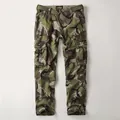 Herren schwere Baumwoll-Cargo-Hose in Camouflage mit einem verstellbaren Gürtel - 30 / Unterteile / Feldtarnung