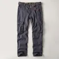 Schwere anthrazitfarbene Baumwoll-Cargohose mit passendem Gürtel für Herren im Outdoor-Stil. - Dunkelgrau