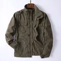 Armeegrüne Herrenjacke im Militärstil mit Vintage-Taschen und robustem Reißverschluss - Dunkles Armeegrün