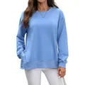 Hellblaues Damen-Sweatshirt mit Rundhalsausschnitt, dekorativen Seitenknöpfen und Seitenschlitzen - S / Oberteile / Blau