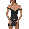 Gedetailleerd zicht op een zwarte bodycon korset top met bijpassende mini rok set - S / Tops / Zwart