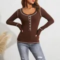 Top a maniche lunghe in maglia a coste marrone con cuciture a contrasto e bottoni - Taglia S / Top / Marrone