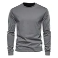 Camiseta de manga larga de algodón gris oscuro para hombre con cuello redondo de calidad - Gris oscuro
