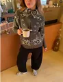 Vintage gray paisley knit cardigan featuring a full-zip front and front pockets for a cozy look - M / Tops / Khaki