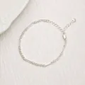 Minimalist silver-plated chain necklace featuring an adjustable heart charm extender - Bracelet (XL0637) / Silver