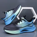 Zapatillas deportivas ligeras de malla para hombre con un diseño degradado azulado - Negro y Azul Malla